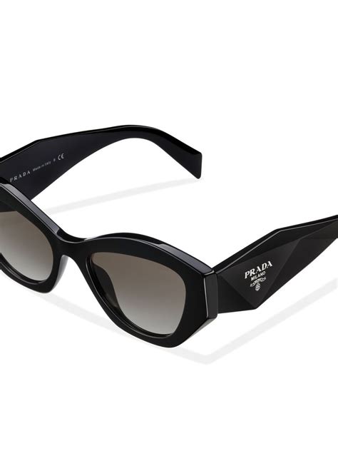 occhiali da sole prada cat eye